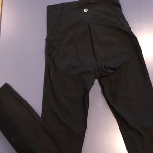 Lululemon leggings!
